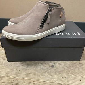 Ladies Ecco Soft 7 Low Boot